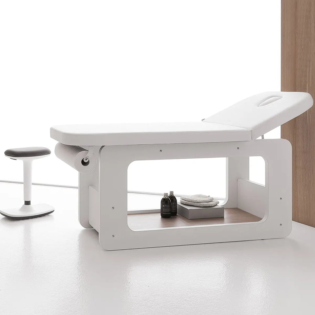 CREO BED - Lettino da massaggio in legno